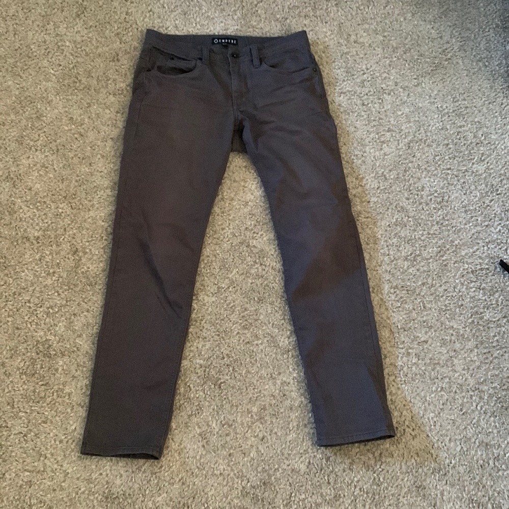 Empyre Chinos